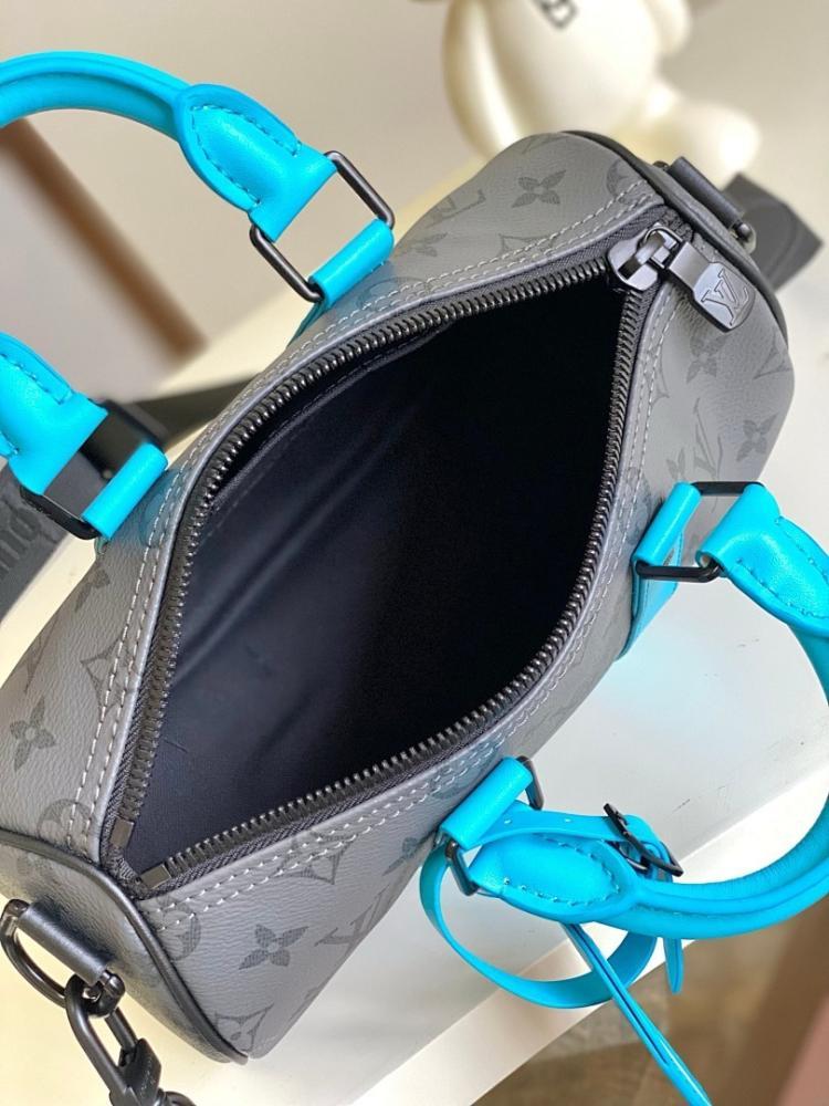 Elegant Refined Top Handle Bag 25x15x11cm