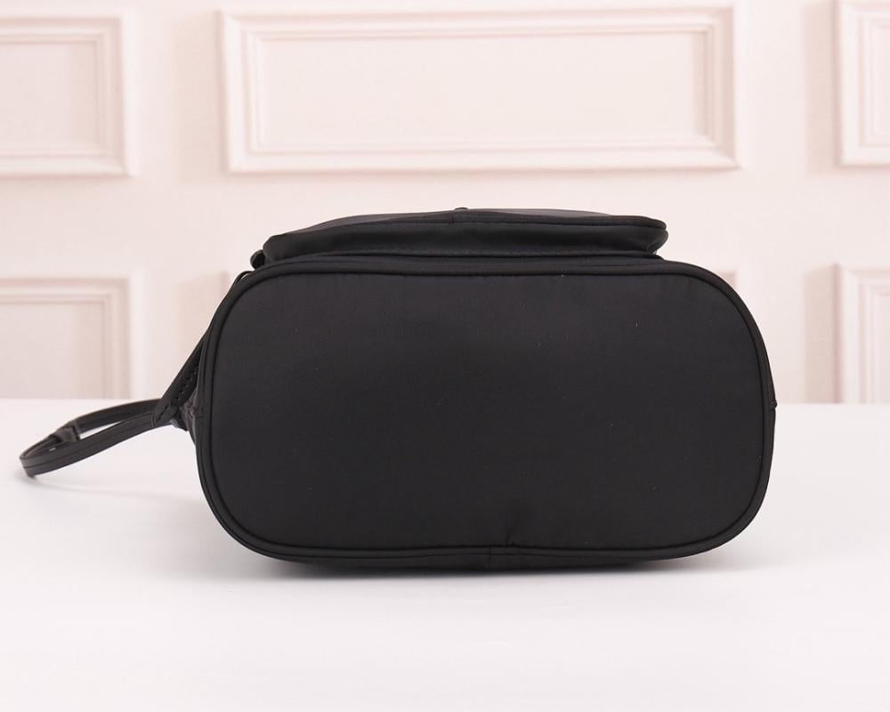 Modern Premium Leather Top Handle Bag 22.5x19.5x11.5cm