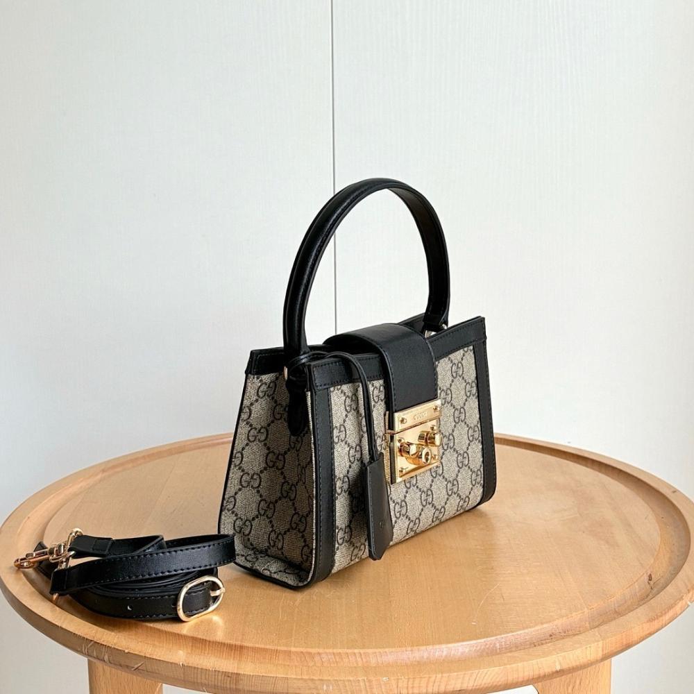 Luxury Refined Top Handle Bag 20x13.5x8cm