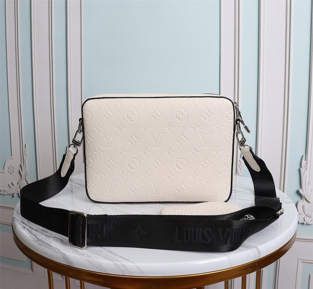 Stylish Premium Leather Shoulder Bag 25x18x7cm