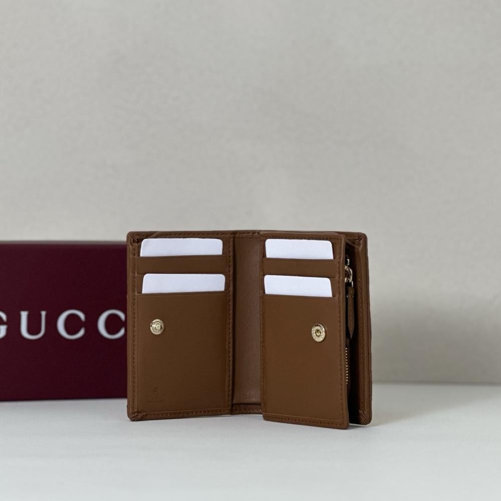 Wallet Style 736388610