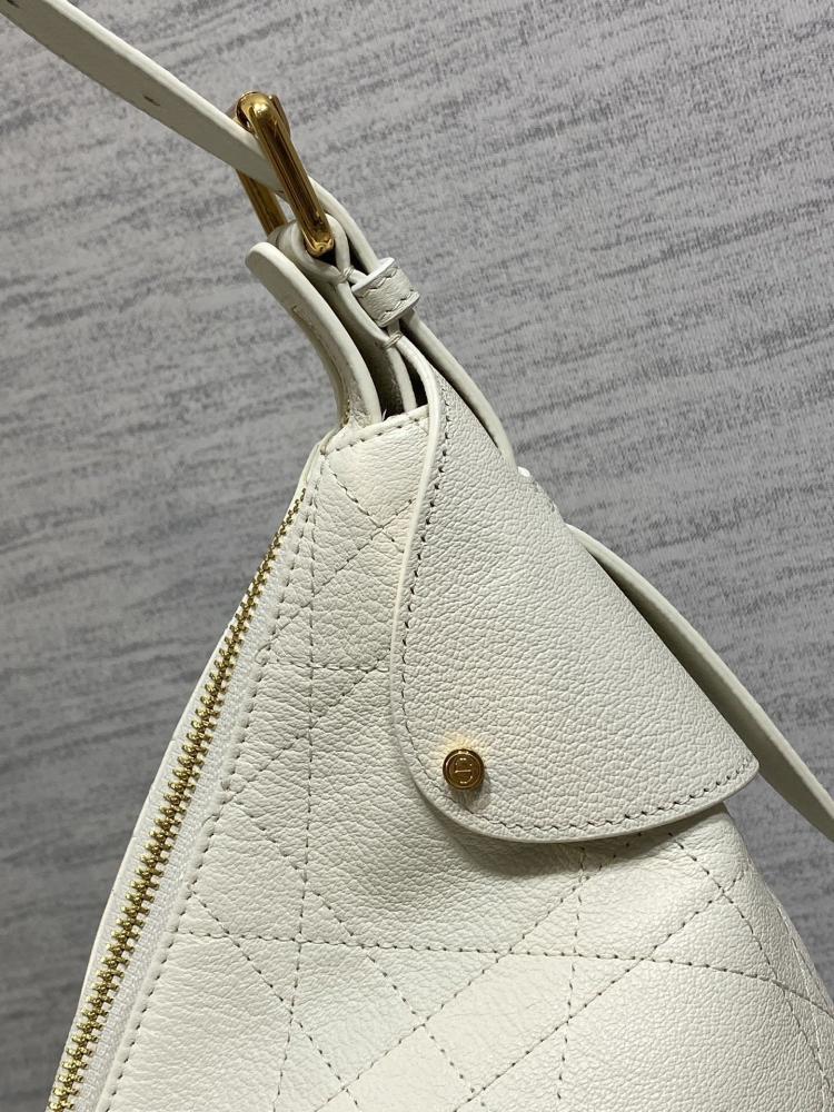 Luxury Top Handle Bag Style 471804226