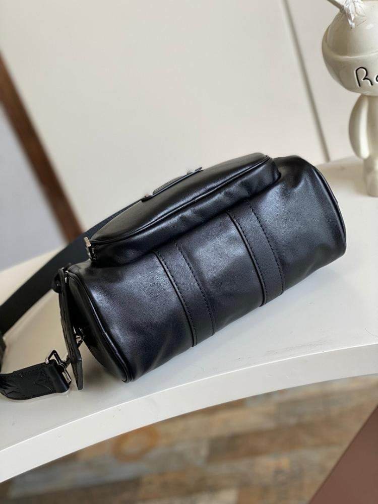Italian-Inspired Elegant Leather Shoulder Bag 25x15x11cm