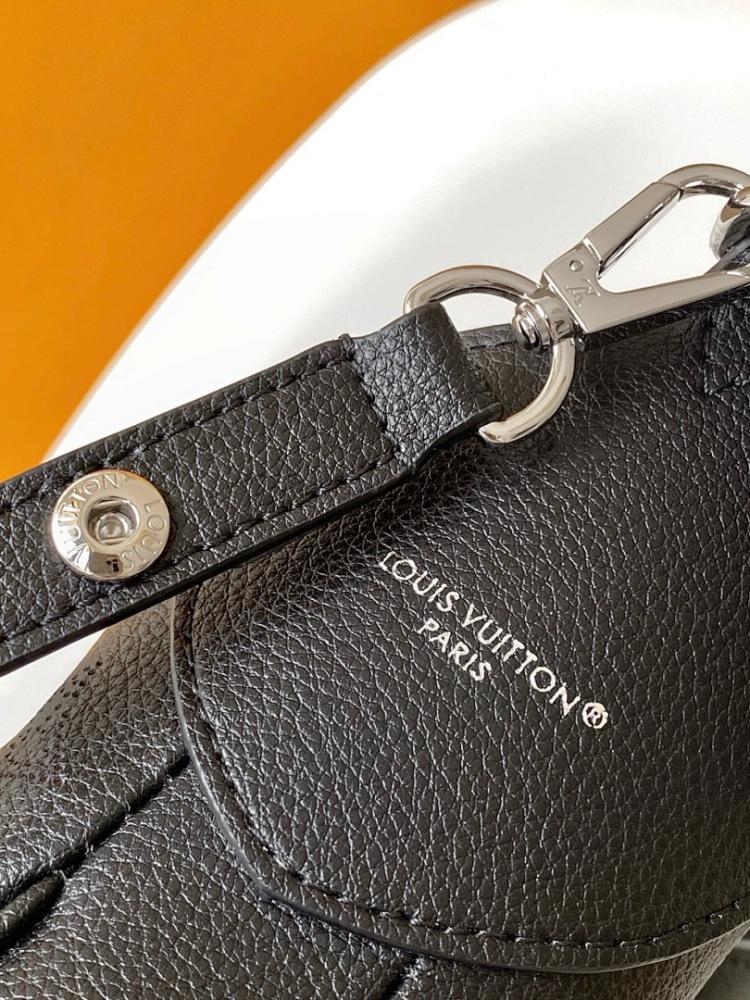 Modern Elegant Monogram Leather Shoulder Bag 28x25x8cm