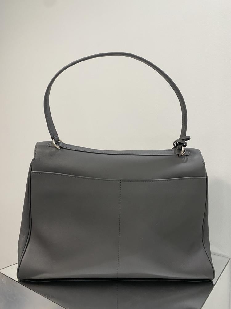Top Handle Bag Style 284450105