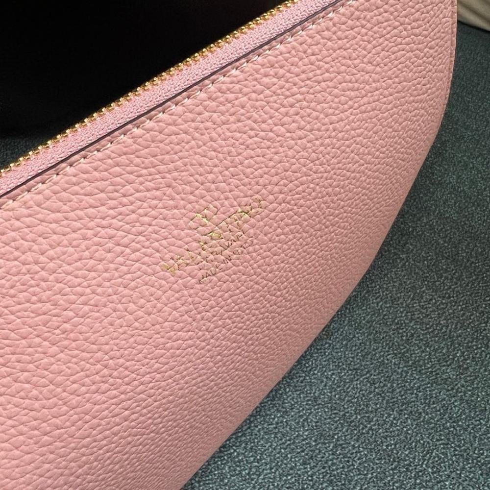 Rockstud Tote Bag 41x30x14cm