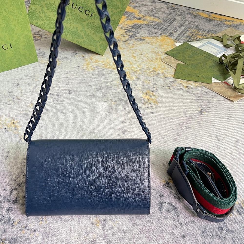 Stylish Refined Crossbody Bag 20x12x5.5cm