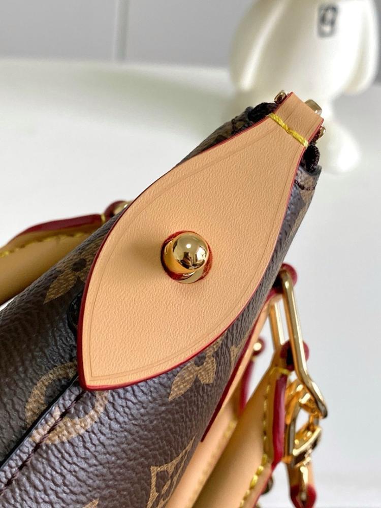 Luxury Elegant Top Handle Bag 15x19x7cm