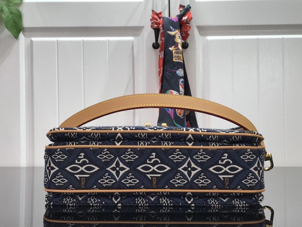 Top Handle Bag Style 855683257