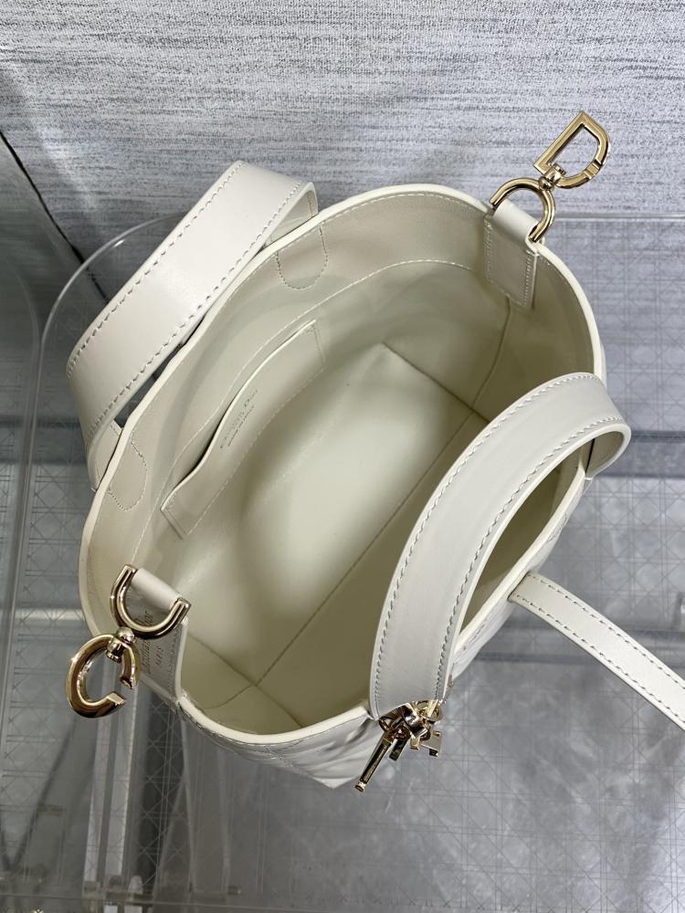 Calfskin Shoulder Bag Style 984824213