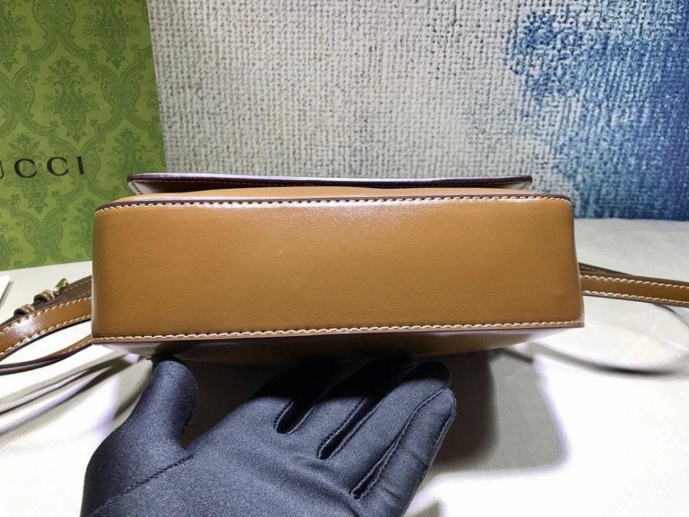 Stylish Crossbody Bag 22.5x17x6.5cm