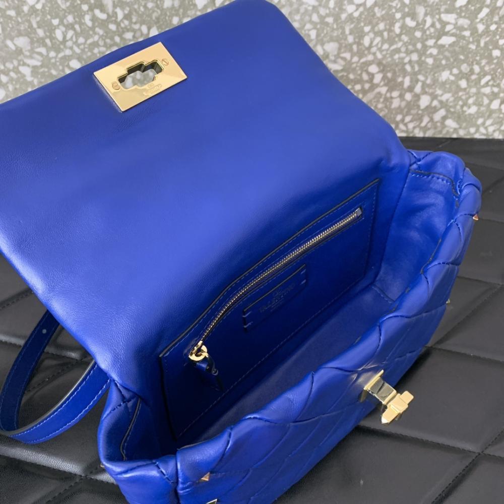 Luxury Top Handle Bag Style 511776016