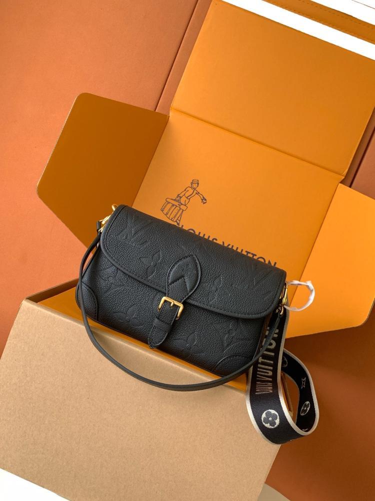Top Handle Bag Style 275440941
