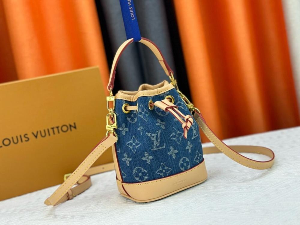 Modern Stylish Leather Top Handle Bag 13x16x10cm
