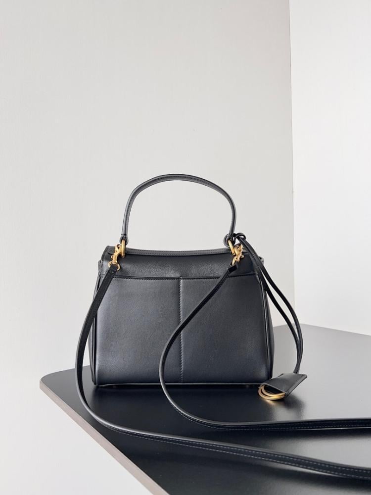 Classic Bag 23x10x8.5cm