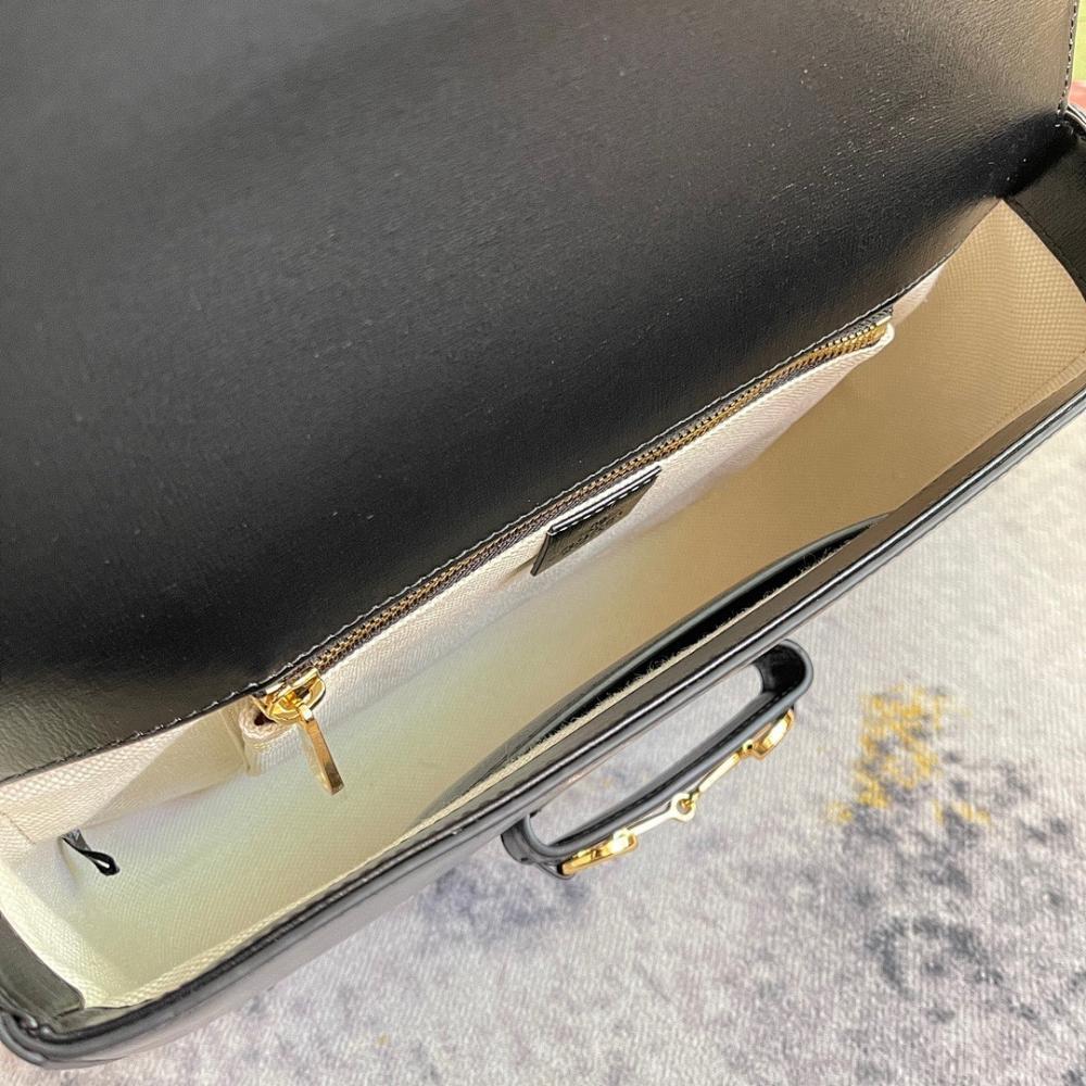 Modern Luxury Shoulder Bag 31x20x7.5cm