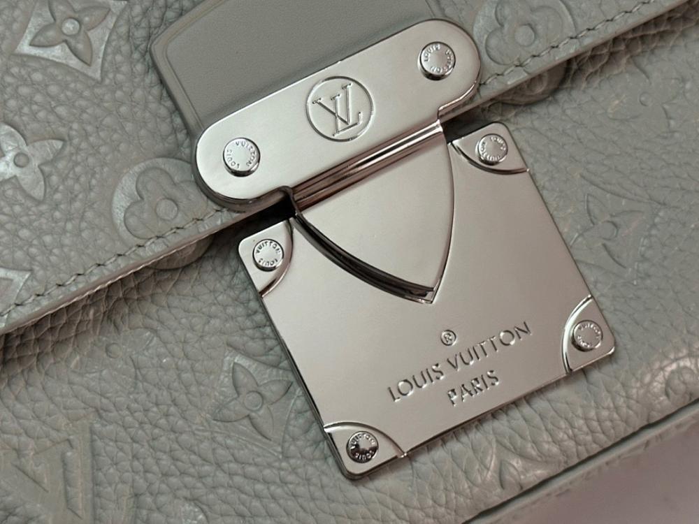 Modern Luxury Monogram Leather Shoulder Bag Black
