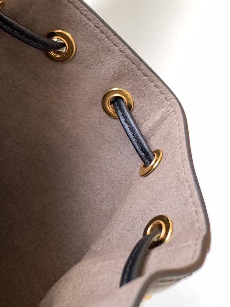 Bucket Bag Style 436641661