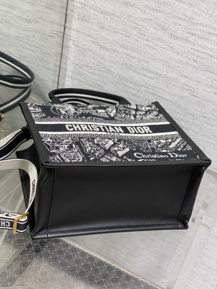 Top Handle Bag Style 463113184