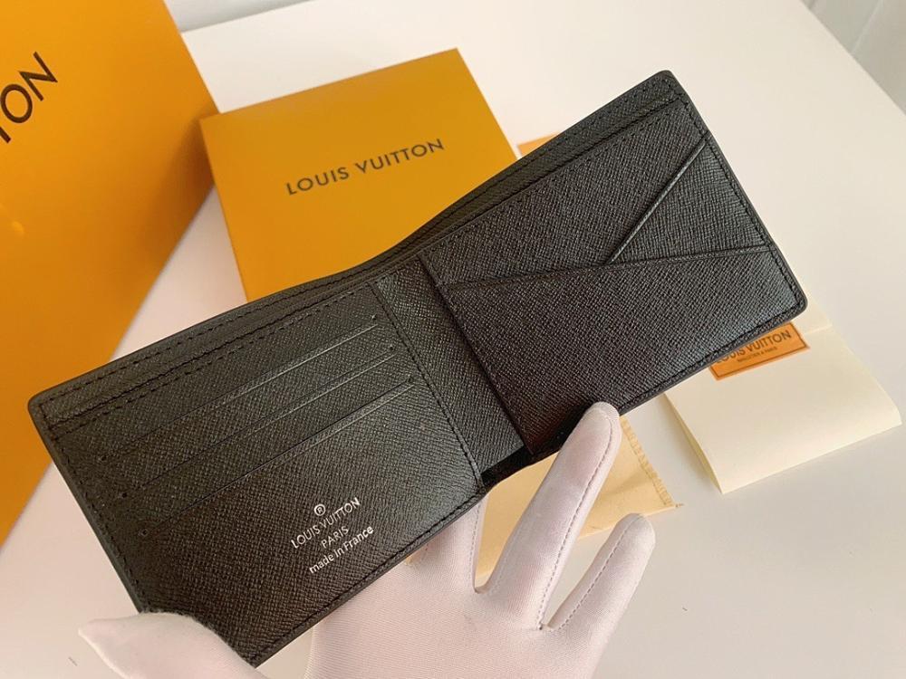 Classic Refined Wallet 11x9cm