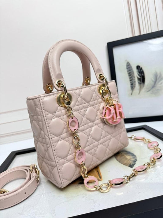 Modern Refined Leather Crossbody Bag 20x16.5x8cm