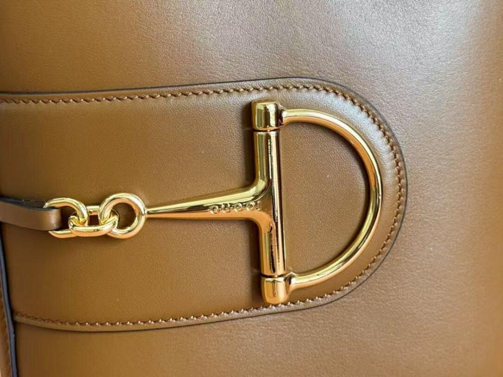 Modern Elegant Bag 18.5x20x8.5cm