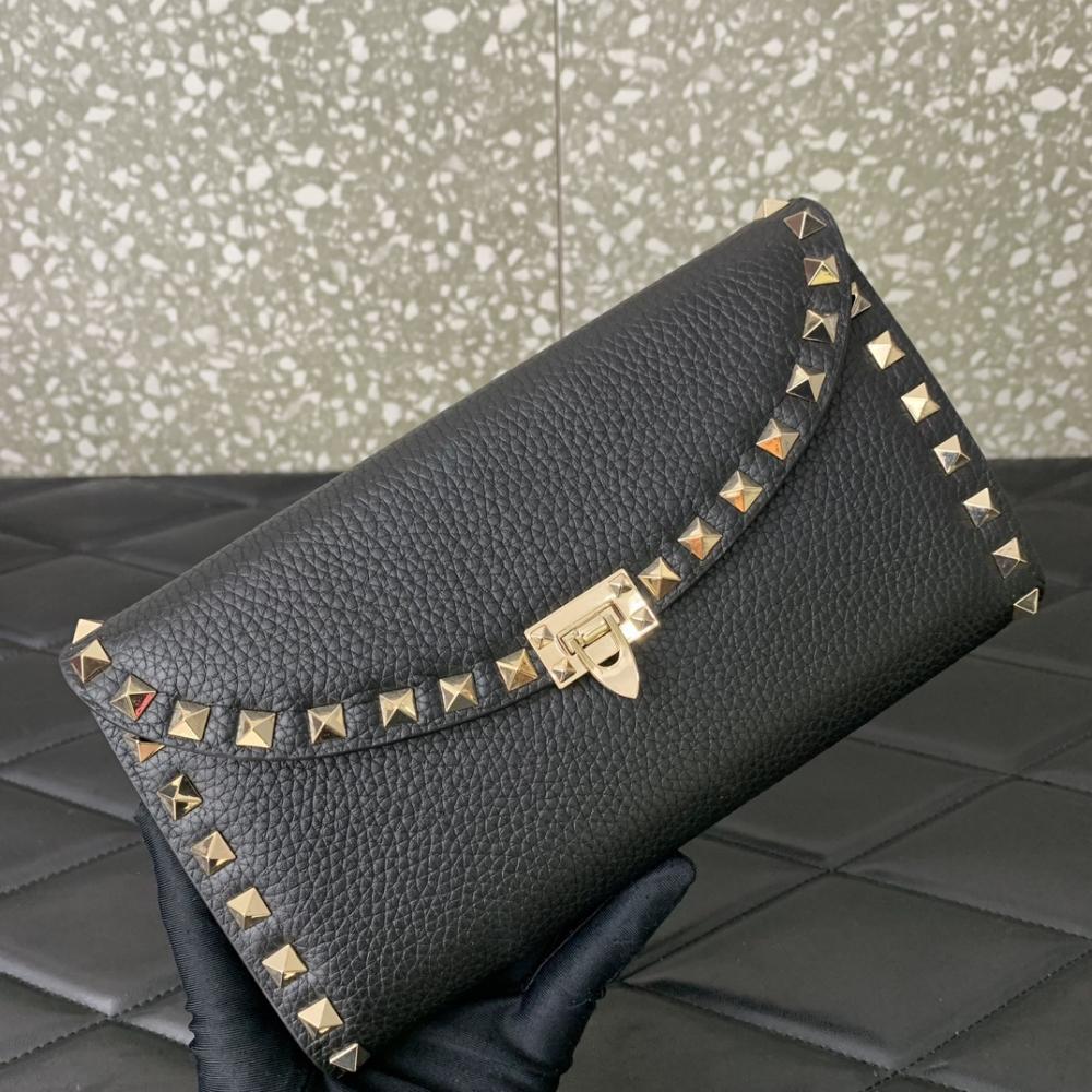 Leather Crossbody Bag Style 225030867