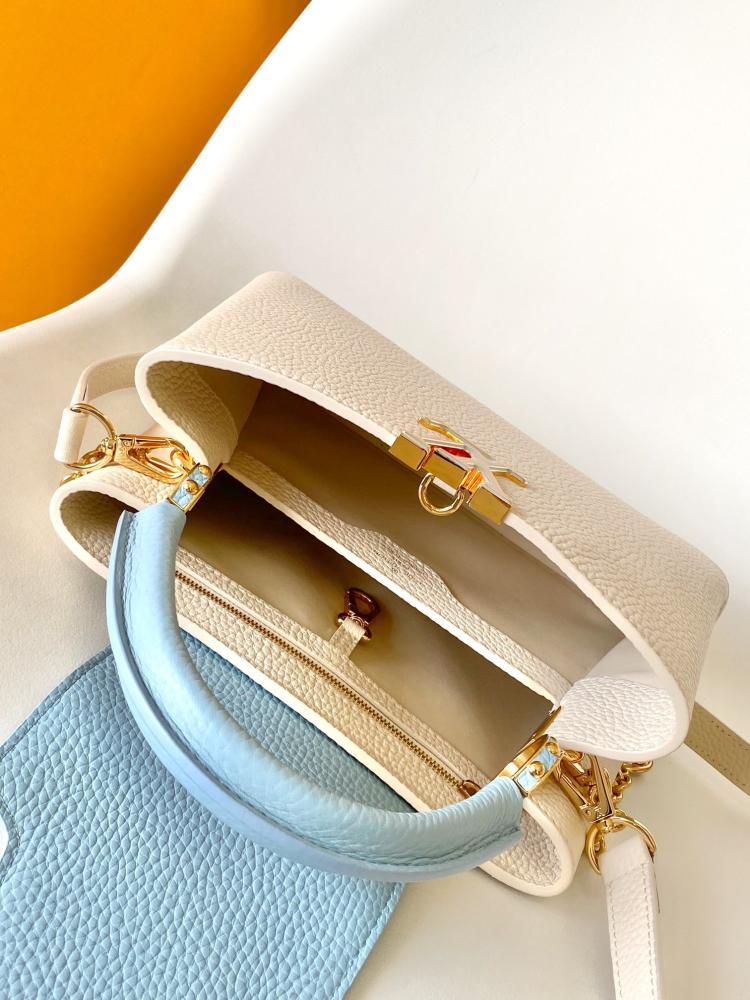 Wallet Style 52743041