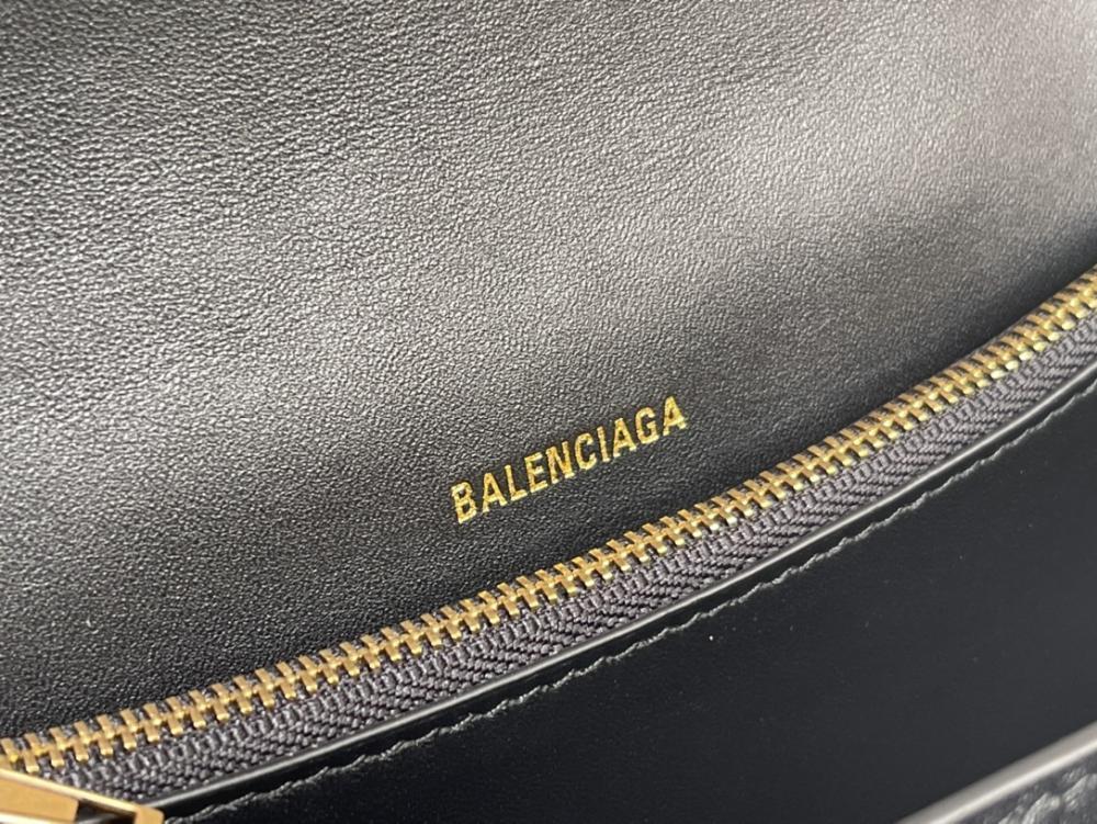 Classic Luxury Top Handle Bag Style 816774943