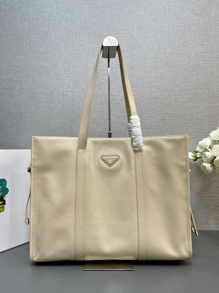 Top Handle Bag Style 1061358580