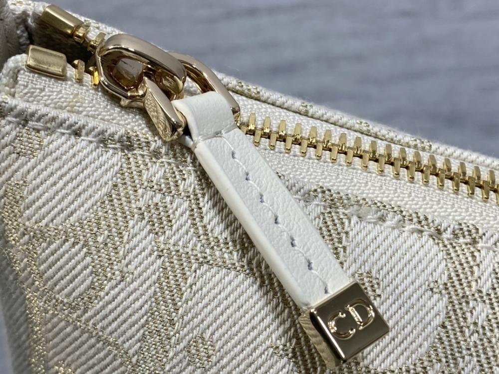 Classic Top Handle Bag Style 2065948893