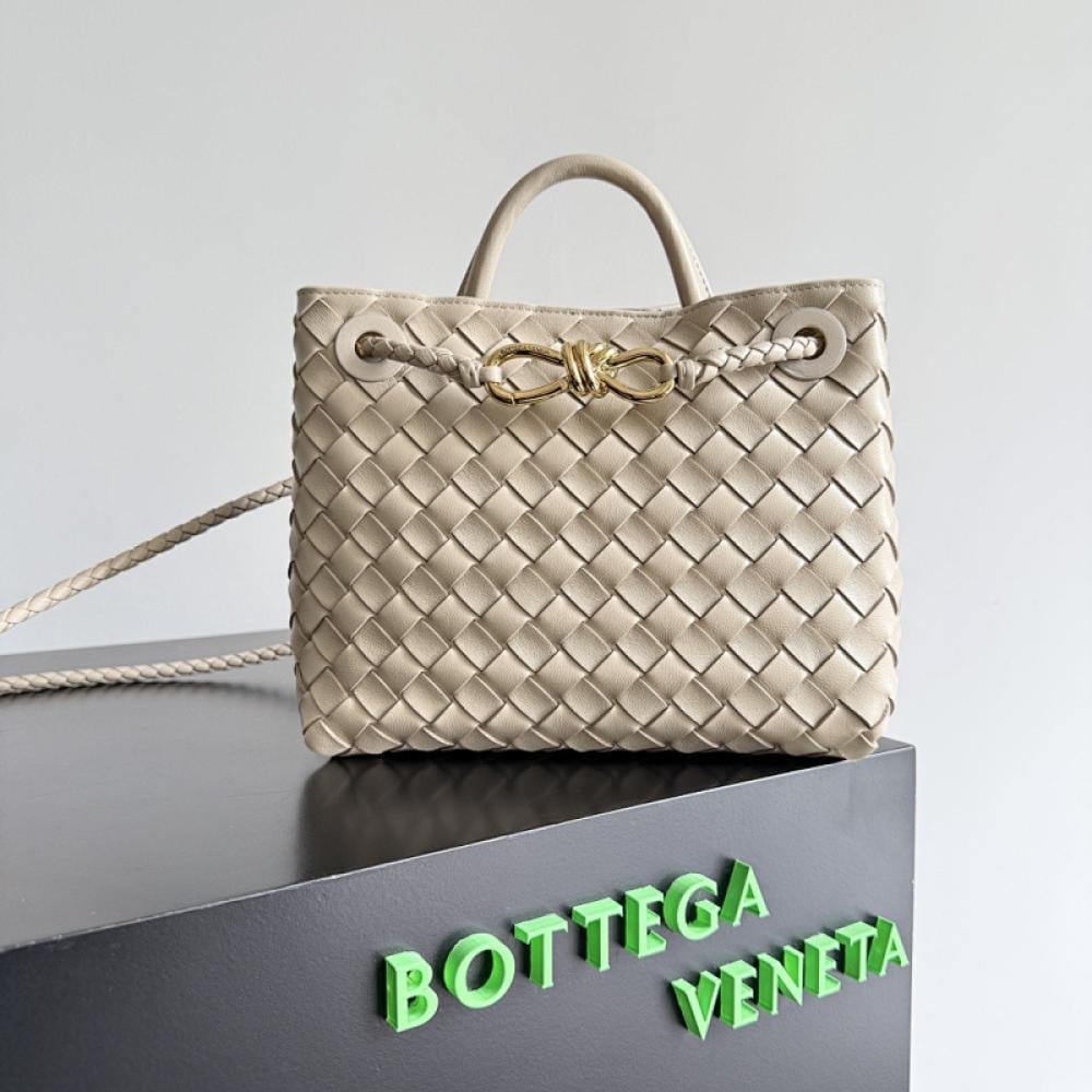 Classic Top Handle Bag Style 710547092