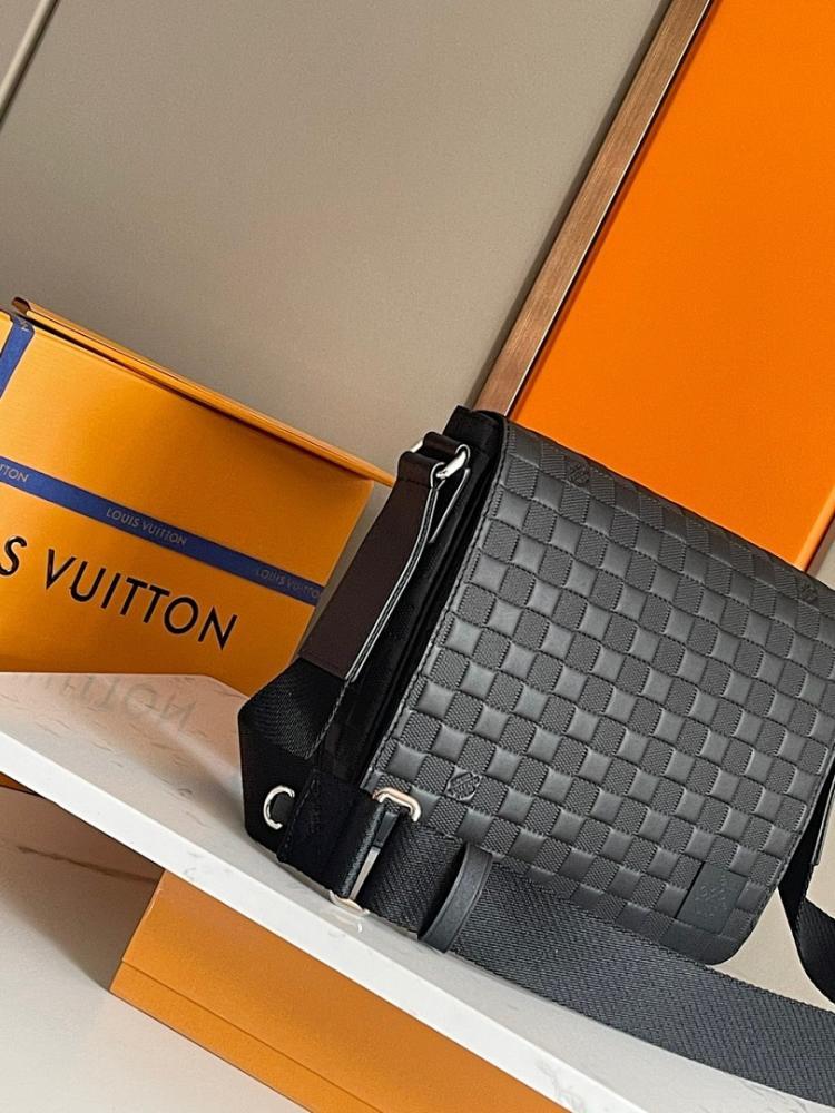 Modern Luxury Leather Shoulder Bag 26x20x7cm