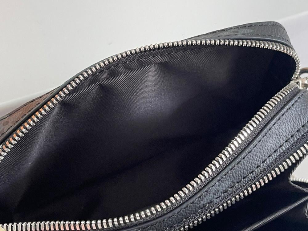 Stylish Premium Leather Shoulder Bag 18.5x11x6.5cm