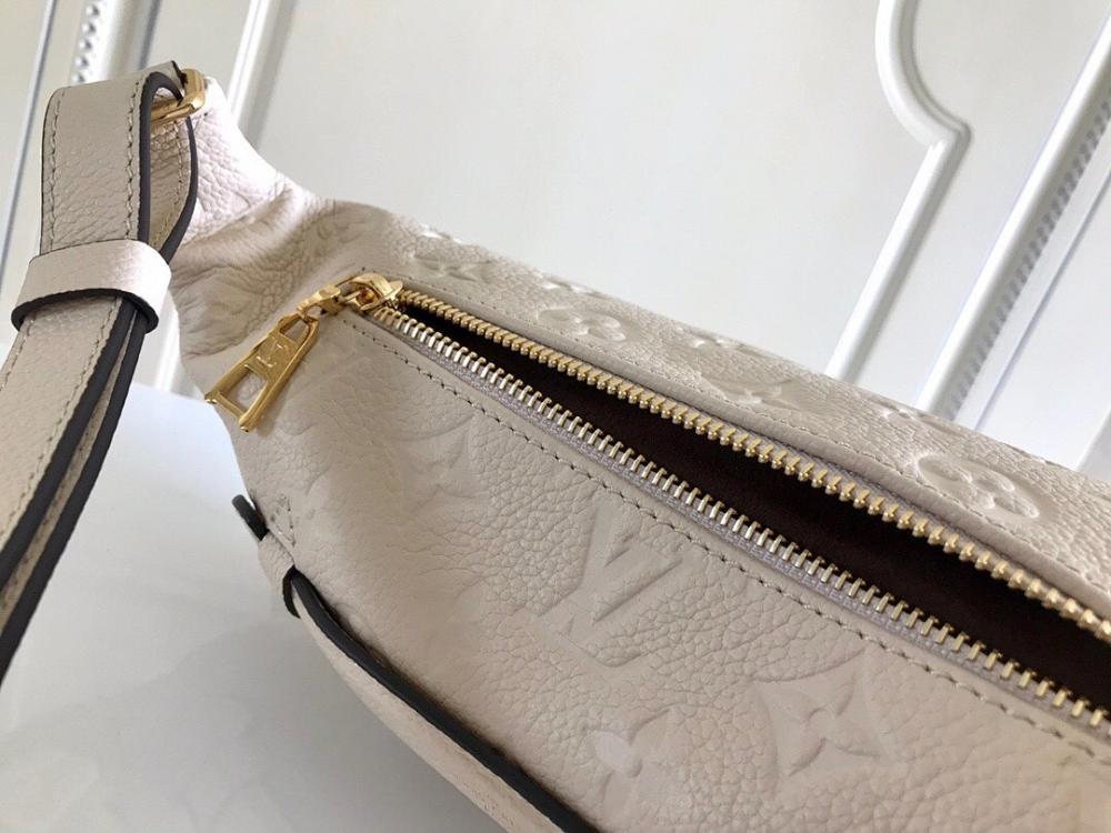 Classic Refined Crossbody Bag 37x14x13cm