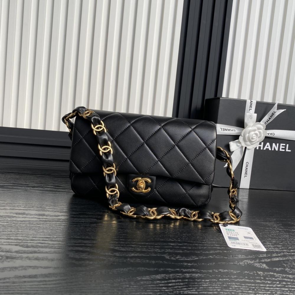 Lambskin Shoulder Bag Style 1994029560