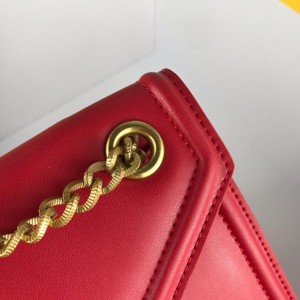 Italian-Inspired Luxury Leather Shoulder Bag 20.5x15.5x4.5cm