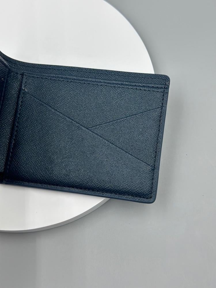 Classic Elegant Pink Wallet