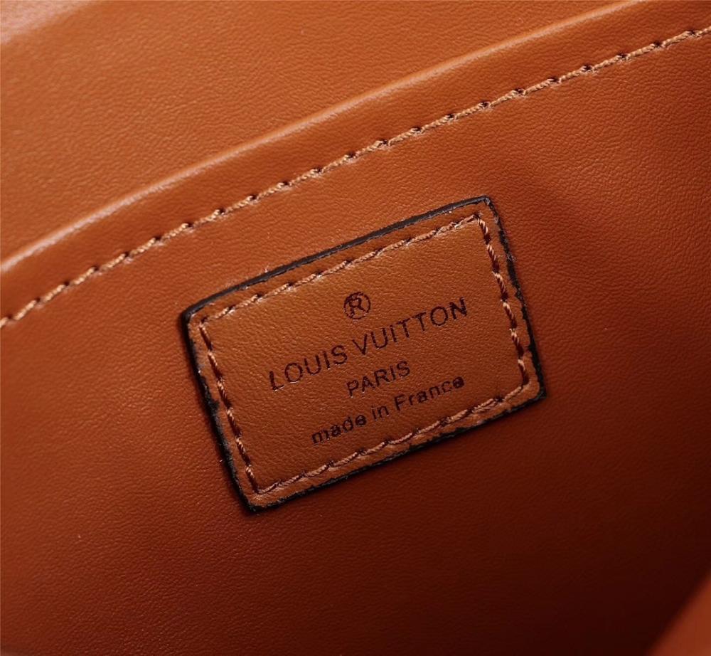 Luxury Stylish Monogram Leather Top Handle Bag 25x19x9cm