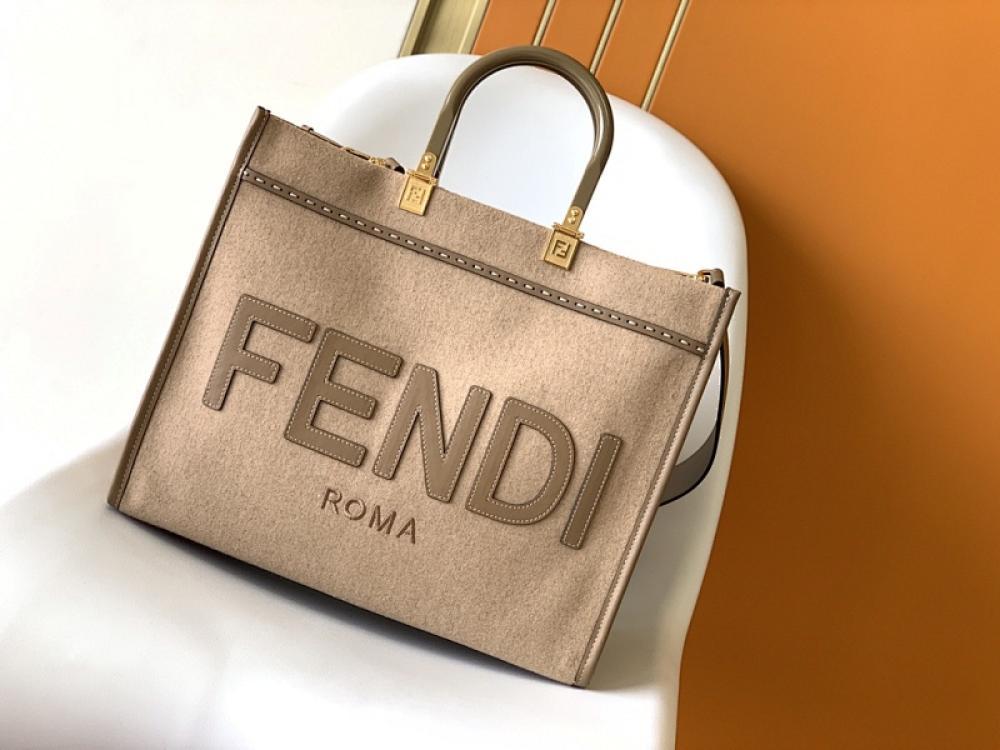 Top Handle Bag Style 724391318