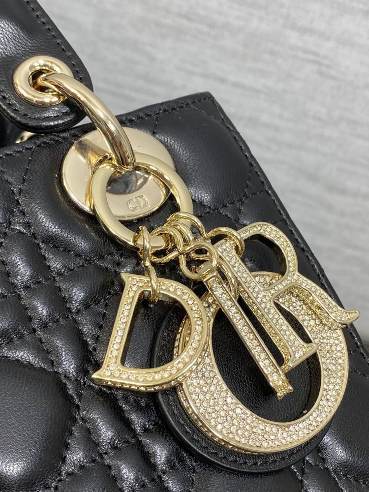 Top Handle Bag Style 466724899