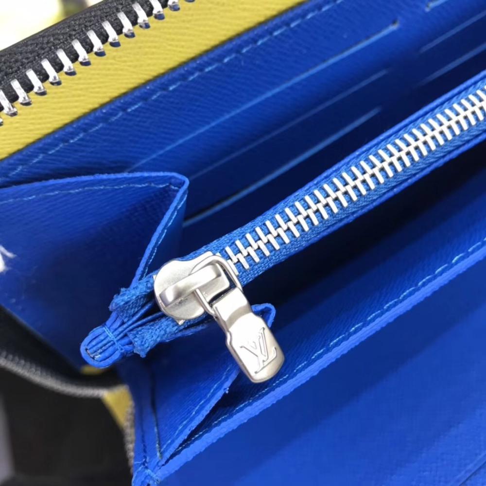 Wallet Style 1132930701