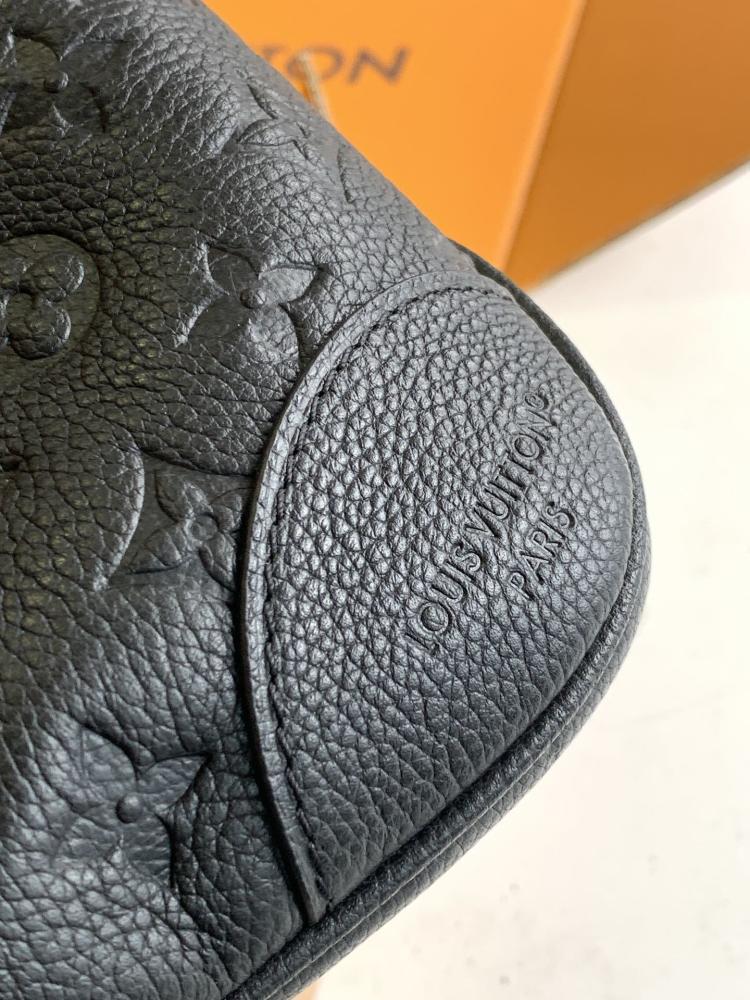 Leather Shoulder Bag Style 1956685603