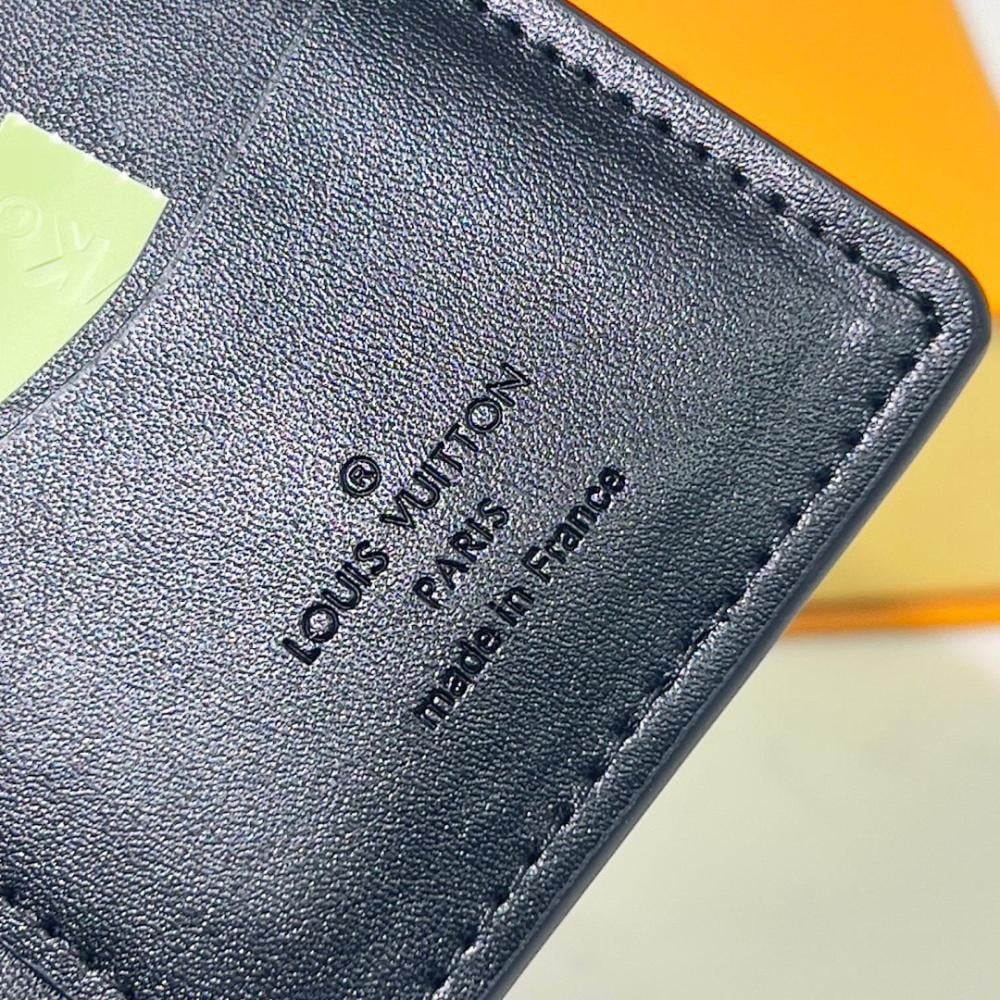 Modern Calfskin Wallet 8x11x1cm
