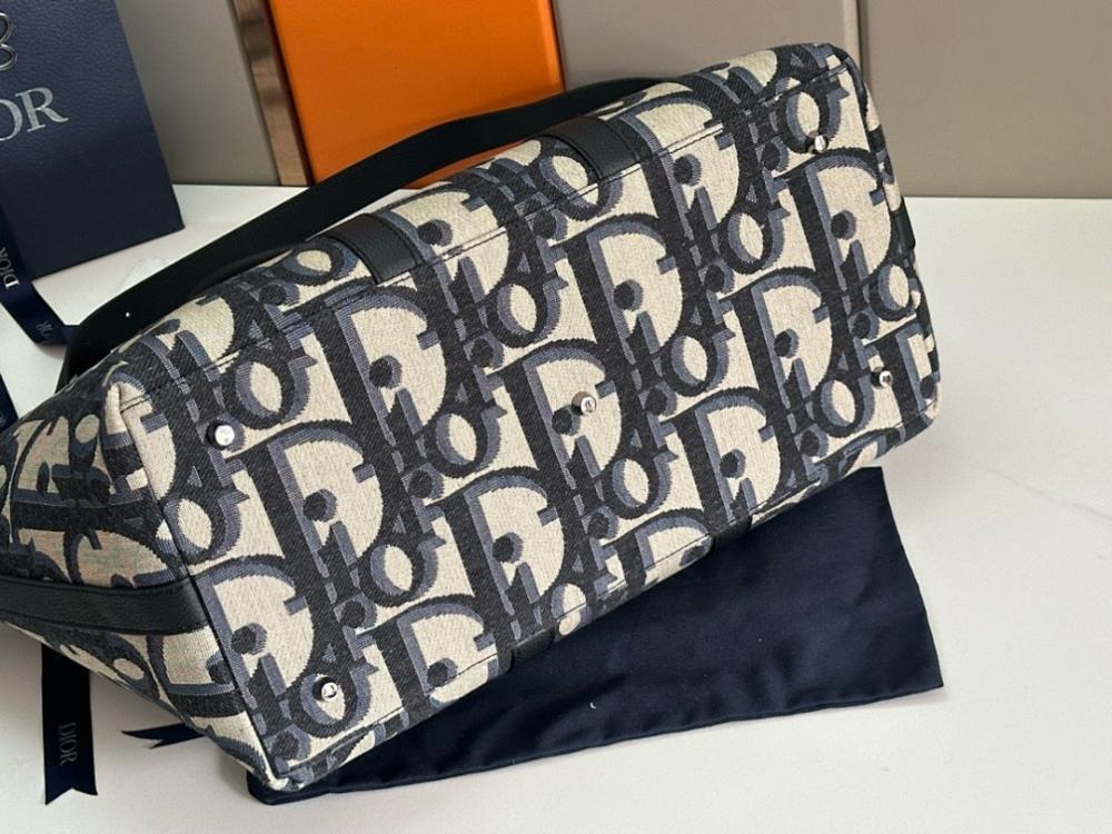 Elegant Stylish Black Printed Leather Shoulder Bag Black/Blue