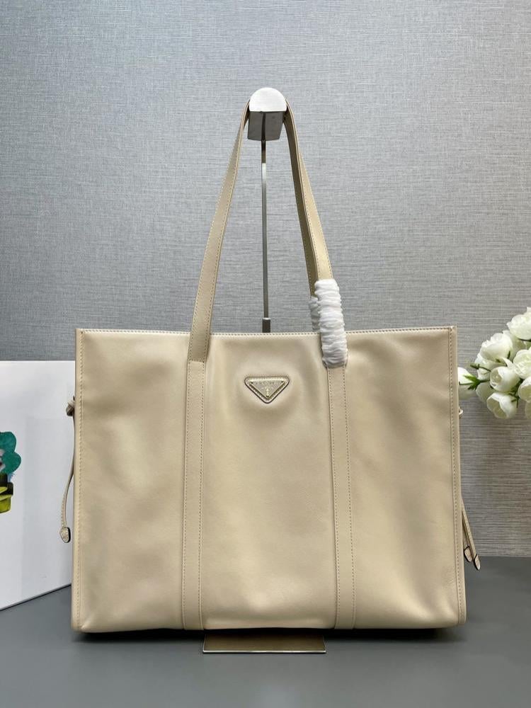 Top Handle Bag Style 1061358580