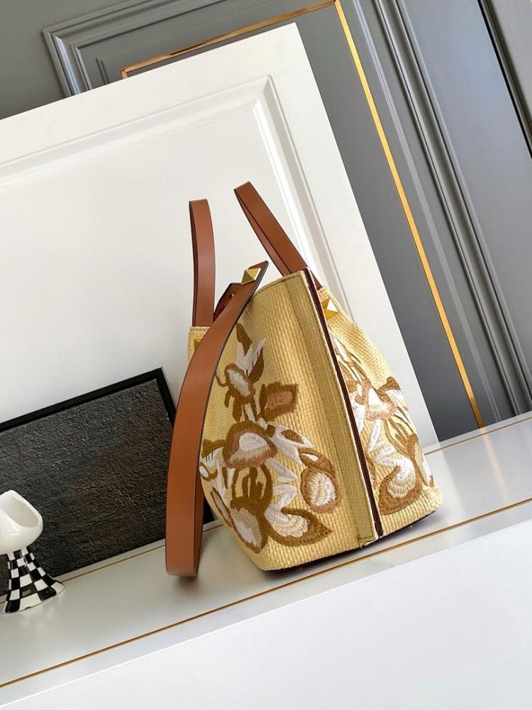 Stylish Brown Woven Raffia Shoulder Bag