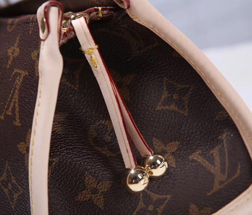 Luxury Gold Crossbody Bag