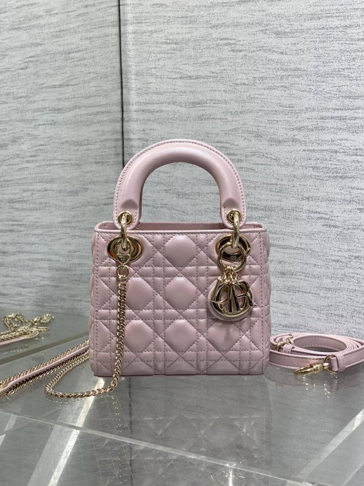 Classic Top Handle Bag Style 415170292