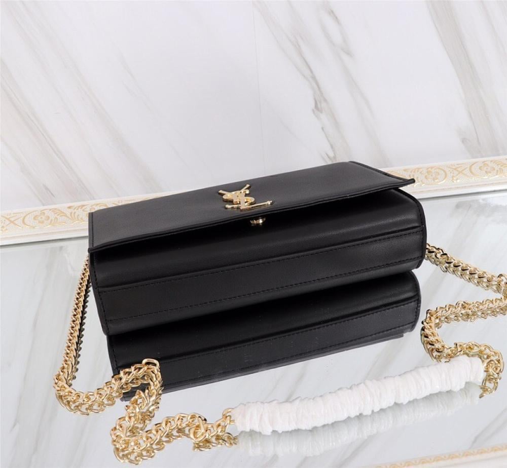 Elegant Leather Shoulder Bag 24x16x5cm